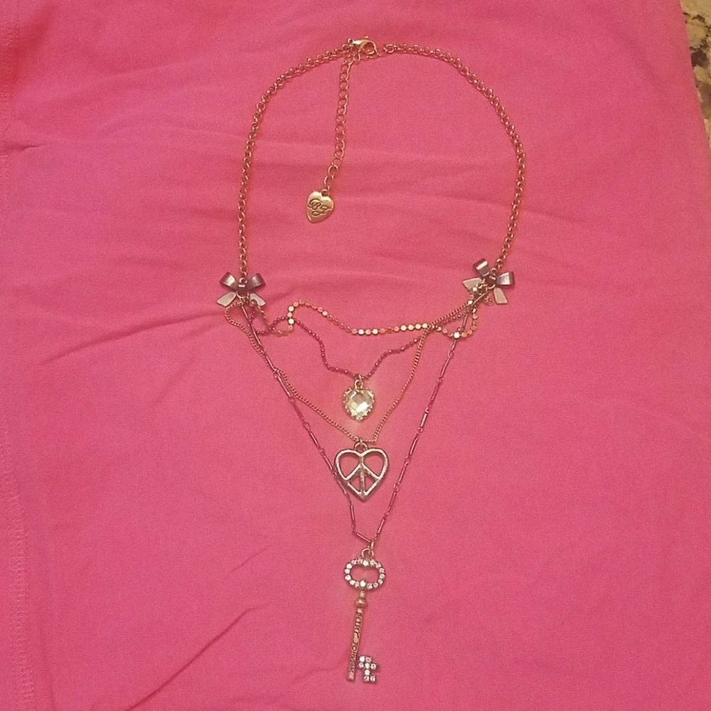 Betsey Johnson 3 layer necklace